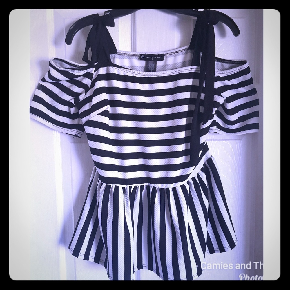 STRIPPED PEPLUM TOP